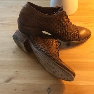 FRYE Woven oxfords
